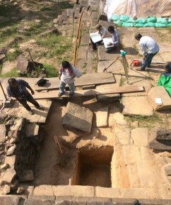 Archaeological excavations around Gopura V